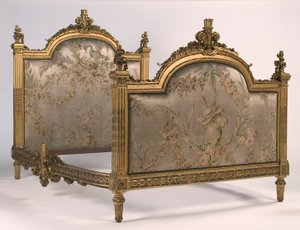 ベッド、1700年代。 作： Georges Jacob