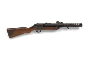 バーグマン9ミリMP18-1サブマシンガン 作： German School