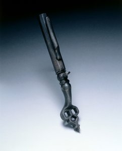 ホイールロックスパナとパウダーメジャーの組み合わせ、1625-50年頃（スチール製 作： German School