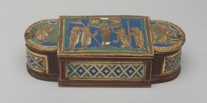 ピュークス」1170～1180年頃（金メッキを施した銅、シャンルベ・エナメル、七宝、木芯（モダン 作： German School