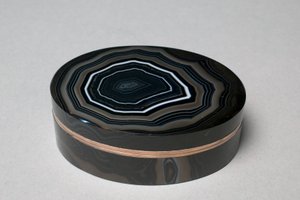 ラウンドスナッフボックス、1830年頃 作： German School