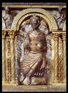 シャルルマーニュ皇帝（742-814）の祠、アンリ4世（1050-1106）の詳細 1215年（金＆シャンルベ・エナメル 作： German School
