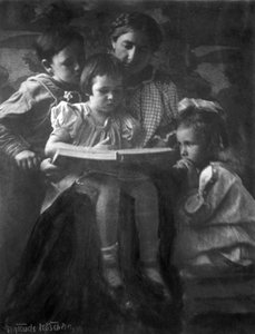 読書する女性と子供たち by Gertrude Kasebier 1852-1934, photographer... photographic print