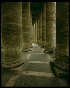 吹き抜け内部を見る 作： Gian Lorenzo Bernini