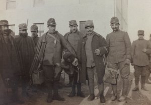 アルバム「Pictures of War II」。イタリア・ゴリツィア、グラディスカ・サグラードのイタリア兵（モノクロ写真 作： Gigliucci Gigliucci
