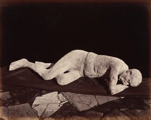 人間鋳型、ポンペイ、1873年（写真） 作： ジョルジオの夏