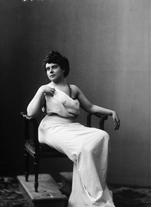 ハードウェル夫人の肖像 作： Phillipe de Marlier