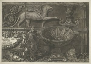 彫刻、彫刻が施されたレリーフ、タイトル付きの石棺を含むタイトルプリント（右部分） Giovanni Battista Piranesi (シリーズ タイトル) によって設計および彫刻された、花瓶、燭台、墓石、石棺、三脚、ランプ、装飾品 Vasi、candelabri、c 作： Giovanni Battista Piranesi