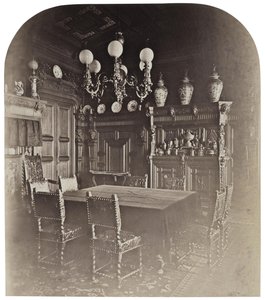 ピーターズバーグの英国の堤防にあるイヴァンパスケビッチの家。ダイニングルーム、1860年代 作： Giovanni Bianchi