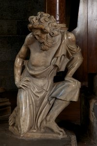 サンタンドレア教会の説教壇、1298年～1301年頃（大理石製 作： Giovanni Pisano