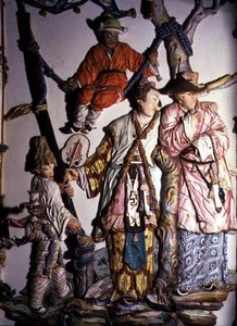中国の夫婦と遊んでいる子供たちの人形を描いたサロンチノ（チャイニーズルーム）の詳細1769（磁器）（93237、93239も参照） 作： Giuseppe Gricci