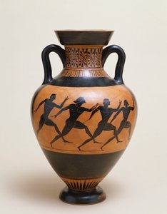 紀元前5世紀、右に全力疾走する4人の裸のアスリートをフィーチャーしたパナテナイアの形をした屋根裏の黒像式アンフォラ 作： Greek