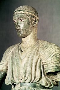 デルファイの戦車の詳細、紀元前470年頃のブロンズ像161526も参照