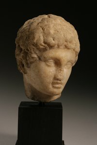 王子の頭、ヘレニズム時代、紀元前4〜3世紀（大理石）