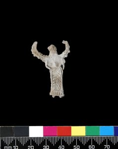 翼のある女神のレリーフオーナメント（リード） 作： Greek