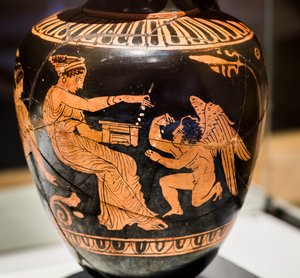 アッティカ赤像オエノチェ（テラコッタ） 作： Greek School