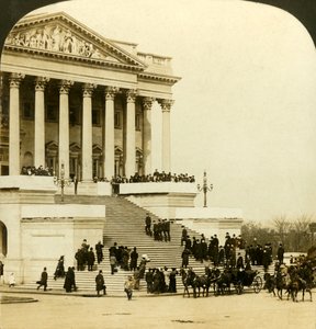 キャピトルに到着...ルーズベルト、ワシントン、1905年の設立。 作： H. C. White