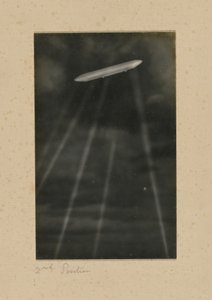 [ロンドン上空でのドイツ軍飛行艇撃墜]