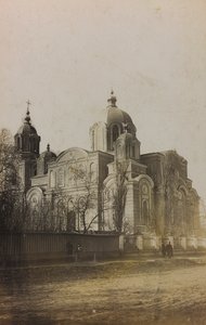 第一次世界大戦：「1914年から1916年にかけてのドイツ軍侵攻時のウクライナ。スミーの風景（モノクロ写真 作： Heldenfriedhof Dsessentniki (attr. to)