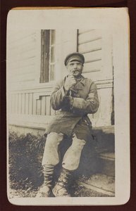 第一次世界大戦：「1914年から1916年、ドイツ軍の侵攻下にあるウクライナ」。男性の肖像（モノクロ写真 作： Heldenfriedhof Dsessentniki (attr. to)