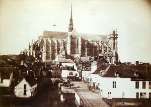 アミアン大聖堂、1851-52年頃（カロタイプ） 作： Henri Jean Louis Le Secq