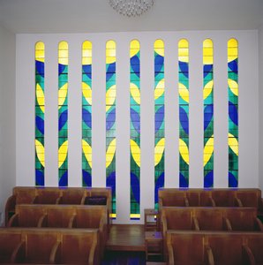 ヴァンス、ロザリオ礼拝堂のステンドグラス 作： Henri Matisse