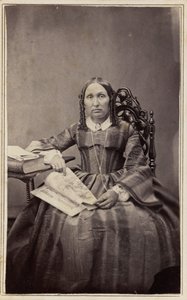 女性の肖像、1860年代（写真） 作： ヘンリエッタ・M・ハート