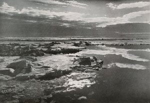 1913年のパックでのクリスマスイブ1910 作： Herbert Ponting