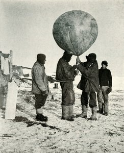 シンプソン博士、バルーンを送る、1911年、1913年 作： Herbert Ponting