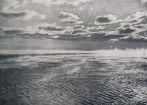 フロストスモーク、1911、1913 作： Herbert Ponting