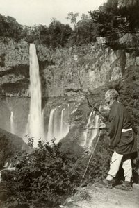 Kegon-No-Taki, 1910.  作： Herbert Ponting