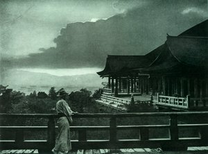 清水寺の月明かり、1910年。 作： Herbert Ponting