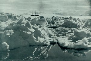 マクマードサウンドのテラノヴァ、c19101913、1913 作： Herbert Ponting