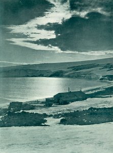 エヴァンス岬の冬季地区、c19101913、1913 作： Herbert Ponting