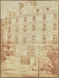 [マドレーヌ広場のマドレーヌ・ギャラリーの建設]。 作： Hippolyte Bayard