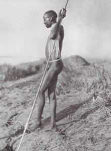 アフリカ白ナイルの北部ディンカ族（モノクロ写真）