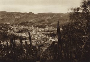 メキシコ：グアナファト、村の全景（モノクロ写真） 作： ウーゴ・ブレーメ