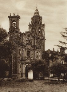 メキシコ：サンフランシスコ教会 前面図（モノクロ写真）