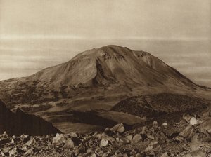 メキシコ：プエブラ州ピコ・デ・オリサバから見た "シエラ・ネグラ"（モノクロ写真）