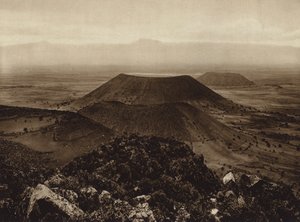メキシコ：首都メキシコ郊外の死火山、サンタ・カタリーナとラ・カルデラ（モノクロ写真） 作： ウーゴ・ブレーメ