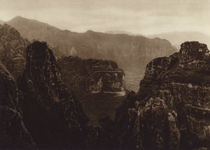 メキシコ：モレロス州テポストラン（モノクロ写真） 作： ウーゴ・ブレーメ