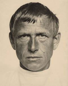 芸術家オットー・ディクスの肖像画 1891-1969年、1933年頃。 作： Hugo Erfurth