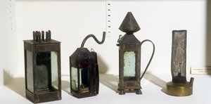 プロトタイプの鉱山労働者の安全ランプ、1815 作： Humphry Davy