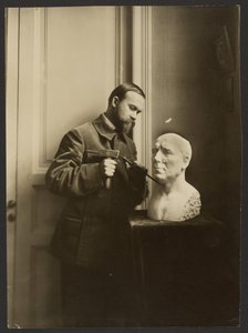 ボリス・クストディエフ（彫刻家） 作： Iakob Vladimirovich Shteinberg