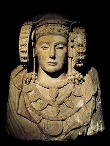 イベリア文明。エルチェの貴婦人-紀元前6世紀、エルチェのラ・アルクディア遺跡より-Conserve a Madrid, Musee national d