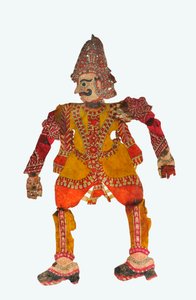 カルナータカ州の巨大な影の人形（革） 作： Indian School