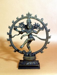火の輪の中で踊り、悪の魂を打ち砕くシヴァ神。18世紀ミラノ 作： Indian School