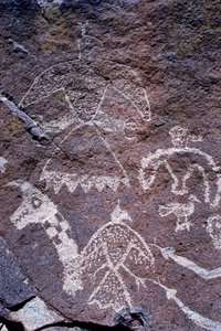 ニューメキシコで発見されたアナサジ族の岩絵。