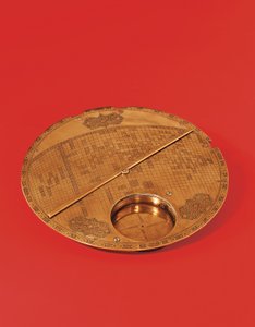 イスファハンからのイスラムのメッカ中心の世界地図、サファヴィー朝 作： Iranian School