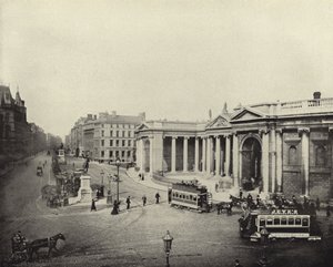 アイルランド銀行（旧国会議事堂、ダブリン）（モノクロ写真 作： Irish Photographer